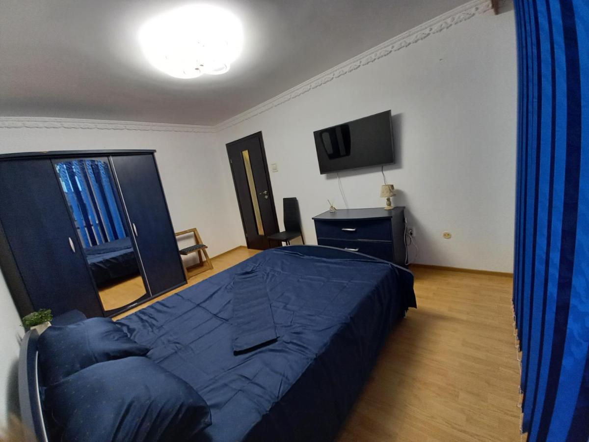 Alma Apartament Piatra Neamt Exterior photo